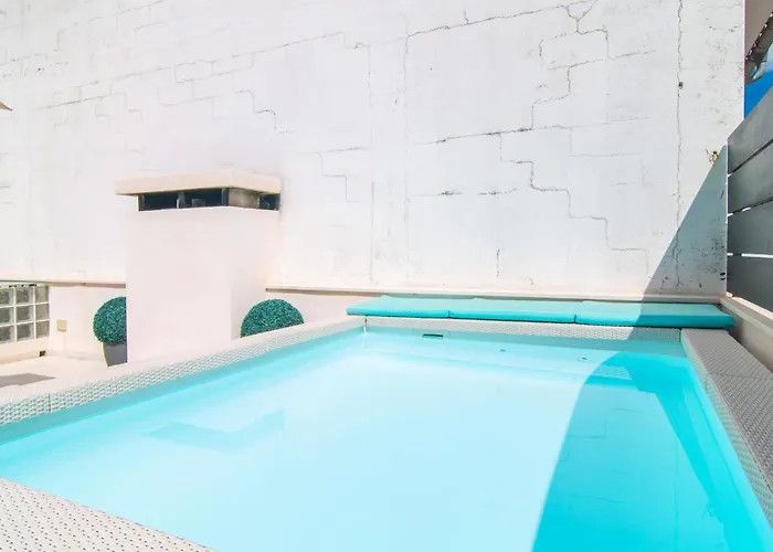 Semesterbostad Pare Vives