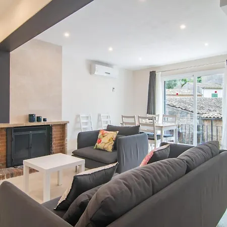 Pare Vives Holiday home